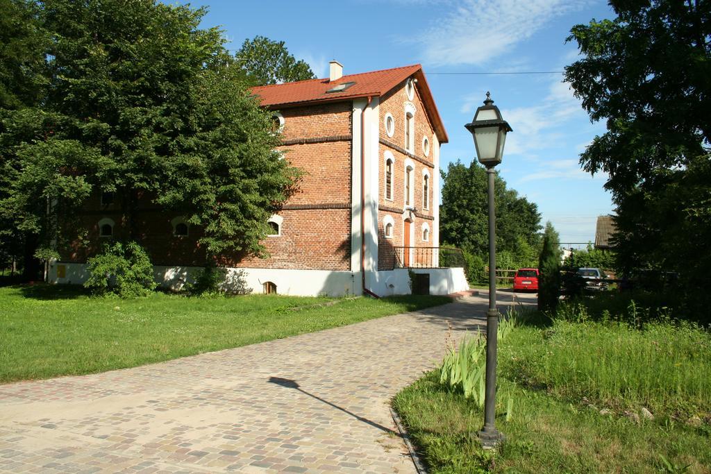 Ostoya Inn & Granary Jasionka Kültér fotó